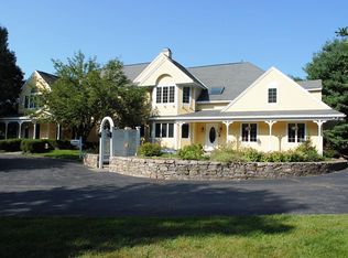 101 Raymond Rd, Sudbury, MA 01776