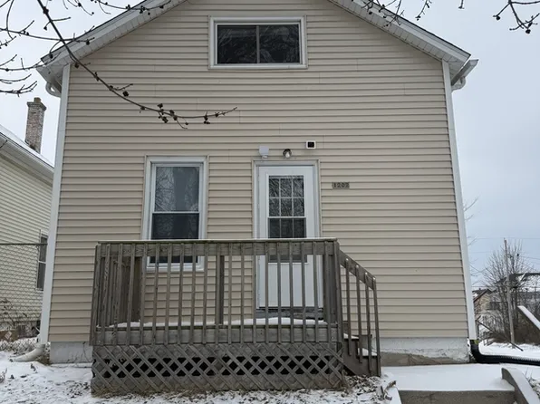 1202 Alabama Ave, Sheboygan, WI 53081