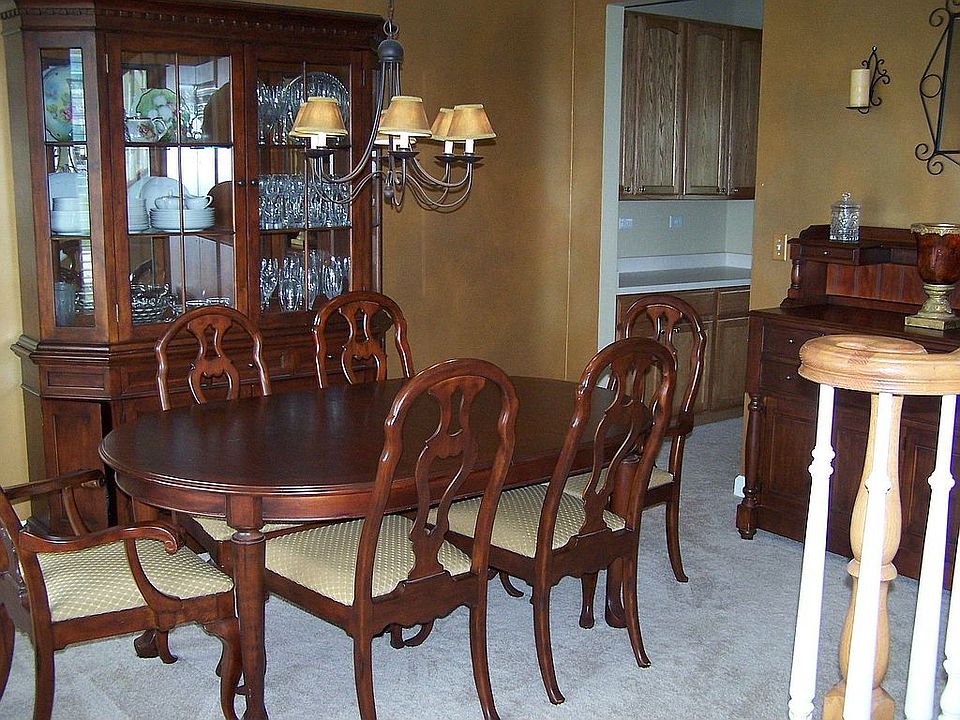 Formal Dining Rm 14x11.5