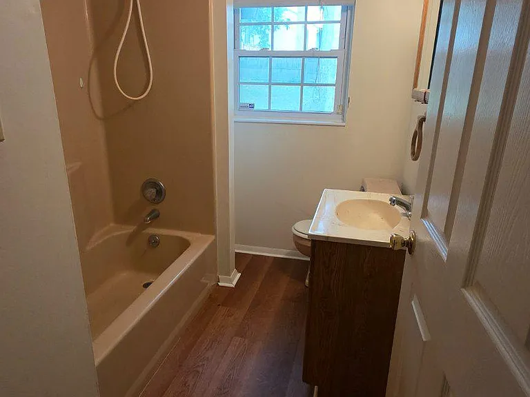 508 W Benforest Dr — Photo 9