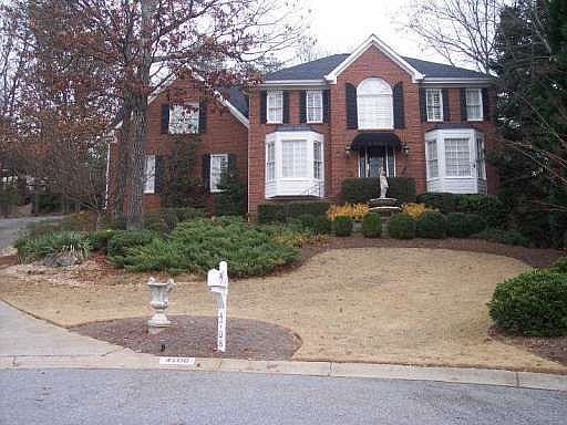 1st image of 4708 Claridge Way NE