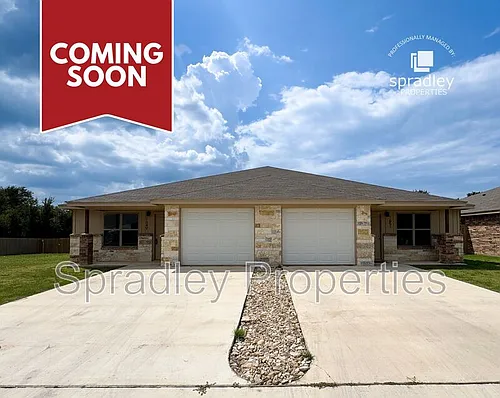 1654 Sabine Rd Photo 1