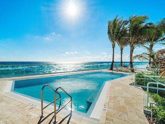 3rd image of 3550 S Ocean Boulevard #5e