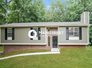 2280 Chestnut Log Dr, Lithia Springs, GA 30122