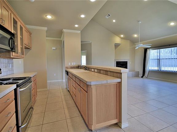 5th image of 1304 Preston Trail Ct