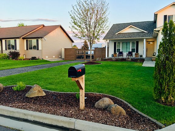 3rd image of 8020 S Blackberry St