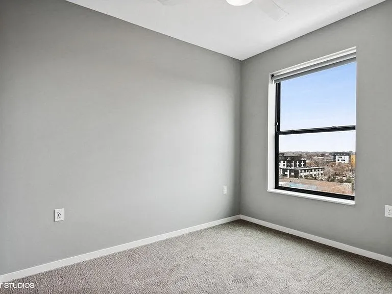 Lago Apartments — Photo 221