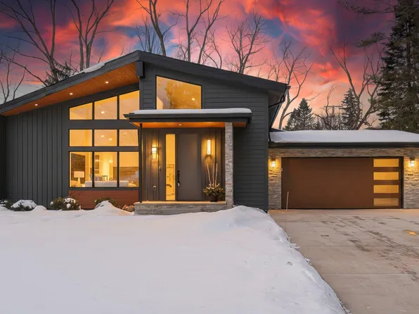 1410 Kearney Rd, Ann Arbor, MI 48104