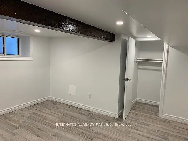 300 Locke St S #1 — Photo 11