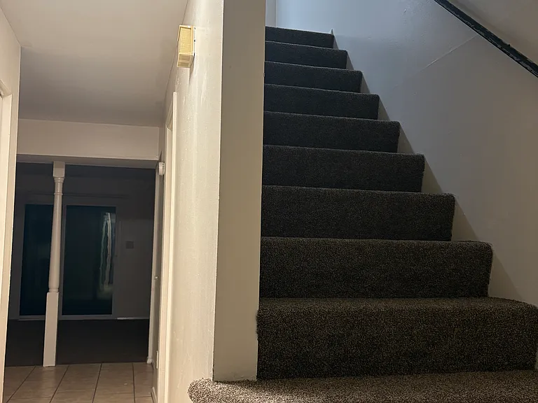 47 Vinway Ct — Photo 3