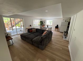 46 165th Ave SE, Bellevue, WA 98008