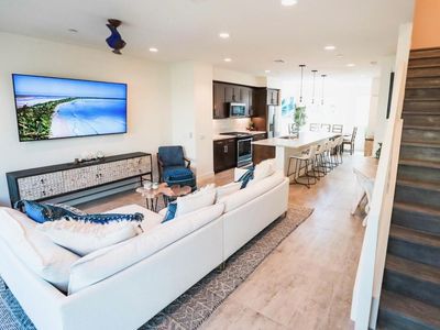 1683 Grand Vw, Costa Mesa, CA, 92627
