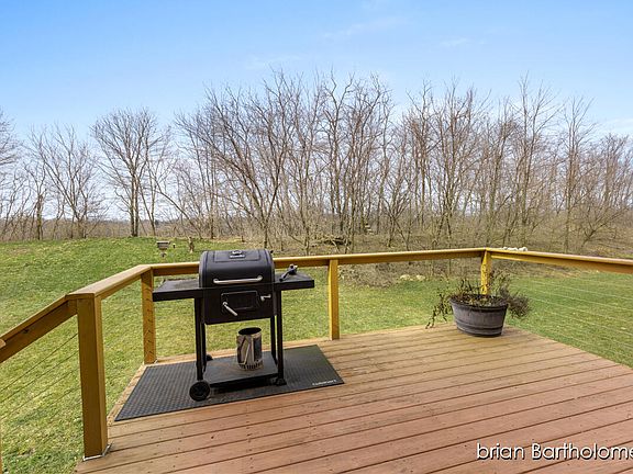 2nd image of 6353 W Canterbury Dr NE