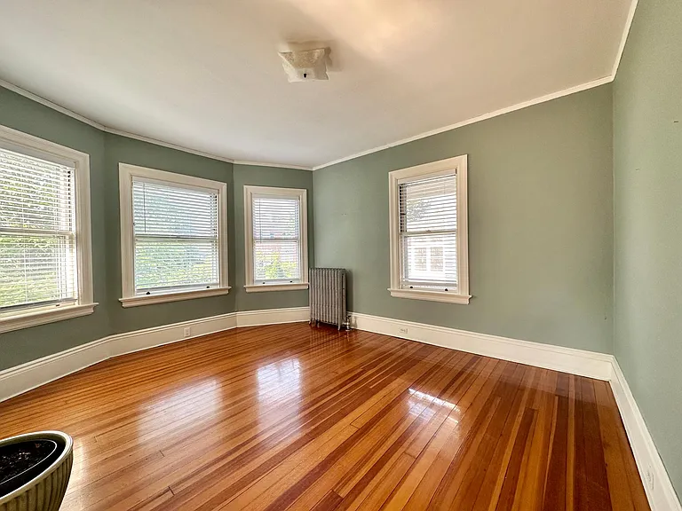 41 Irving Ave #1 — Photo 17