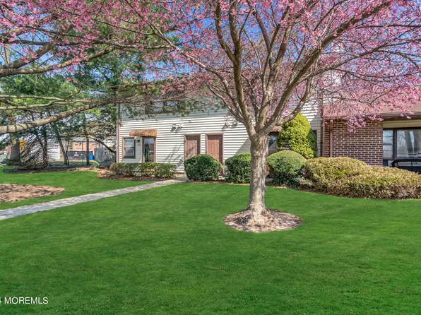 266 Crawford Street, Shrewsbury Twp, NJ 07724