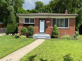 26806 Richard Dr, Warren, MI 48089