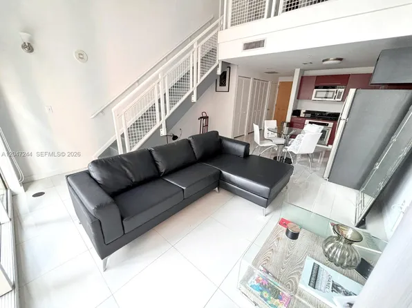 244 Biscayne Blvd APT 451, Miami, FL 33132