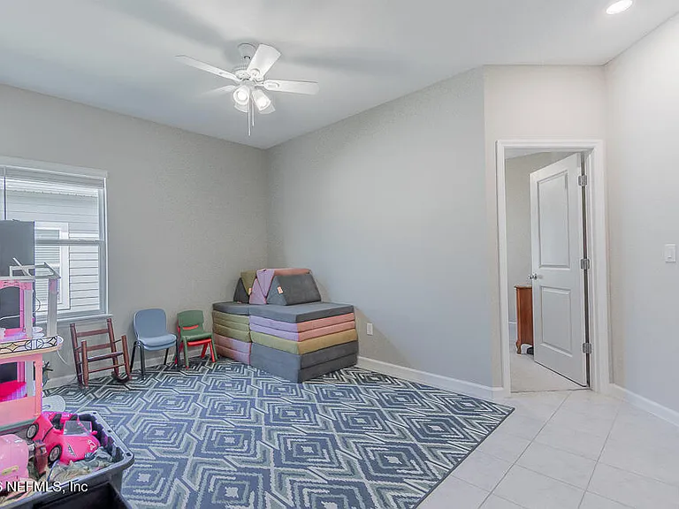 5615 Kellar Cir — Photo 20