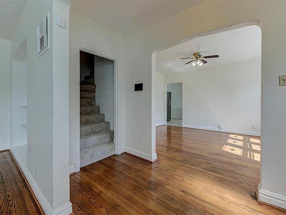 4th image of 935 Keeven Ln
