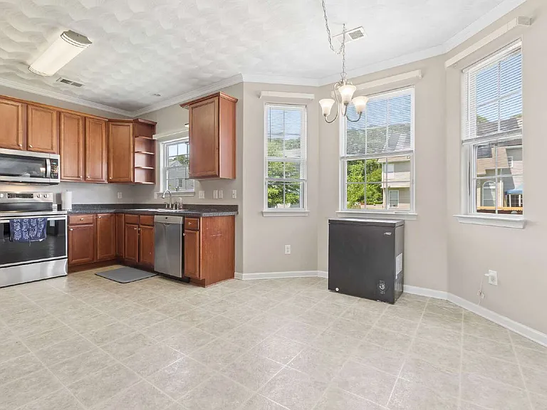 8183 Gentil Ct — Photo 9