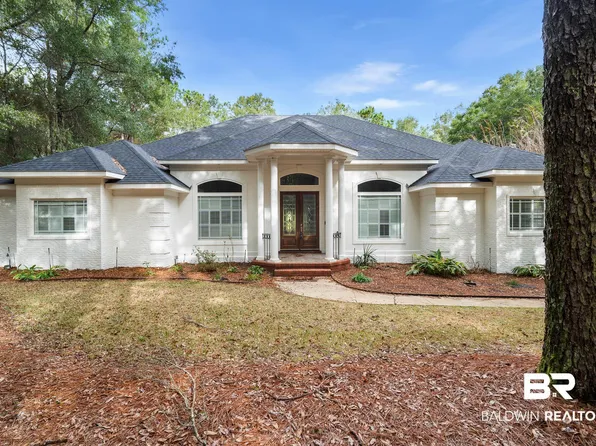 154 Willow Lake Dr, Fairhope, AL 36532