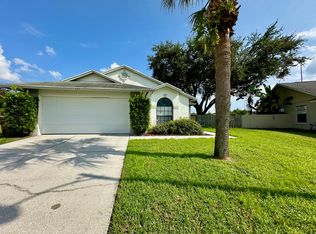 5200 Lonesome Dove Dr, Kissimmee, FL 34746