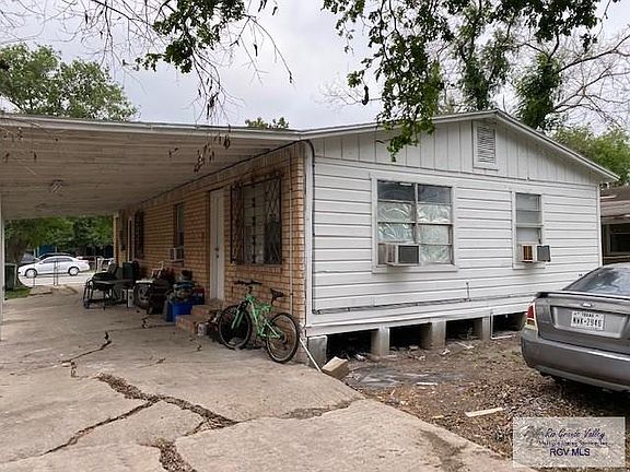 5th image of 325 Gloria St