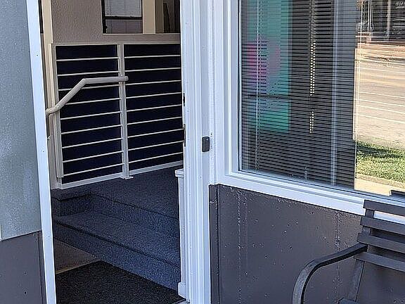 2nd image of 2525 15th St Unit 1E