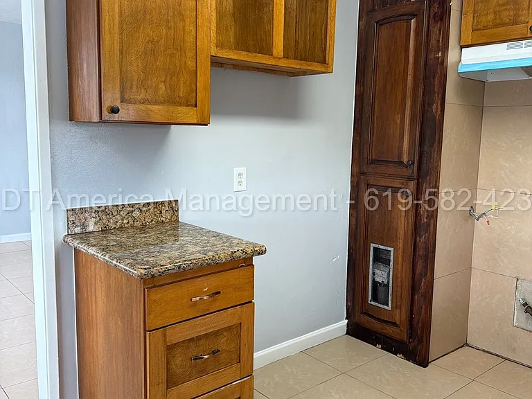 4270 48th St #1/2 — Photo 4