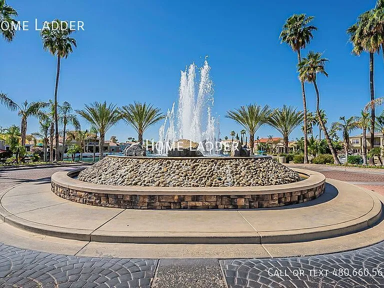 514 S Marina Dr — Photo 38