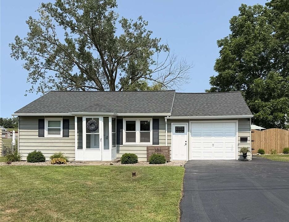 1st image of 306 Gale Ave