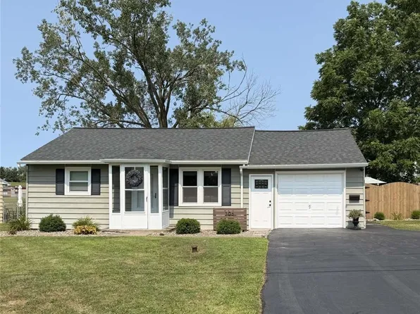 306 Gale Ave, Liverpool, NY 13088