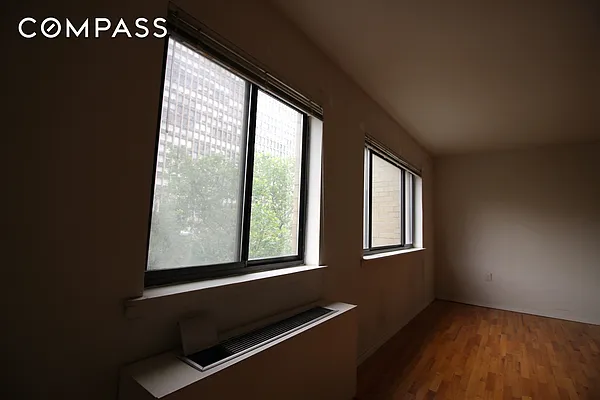 Rented by Compass | media 23