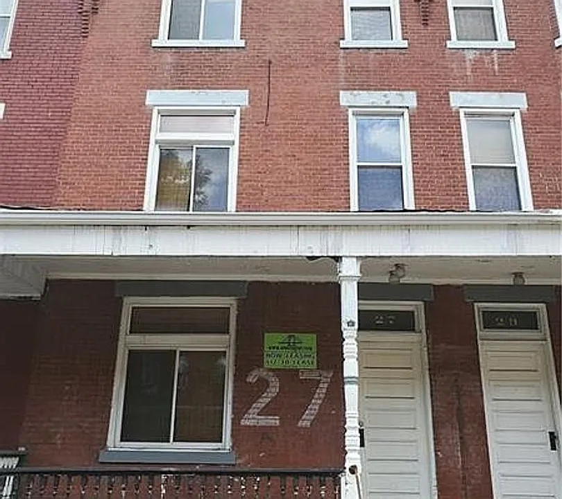 27 Welsford St
