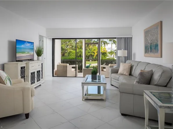 4062 Belair LN #3, NAPLES, FL 34103