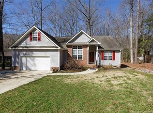642 Chelsea Dr, Sanford, NC 27332