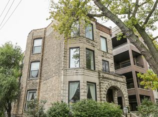 615 W Briar Pl, Chicago, IL 60657