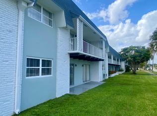 Brandon Palm Springs, Lake Worth, FL 33461