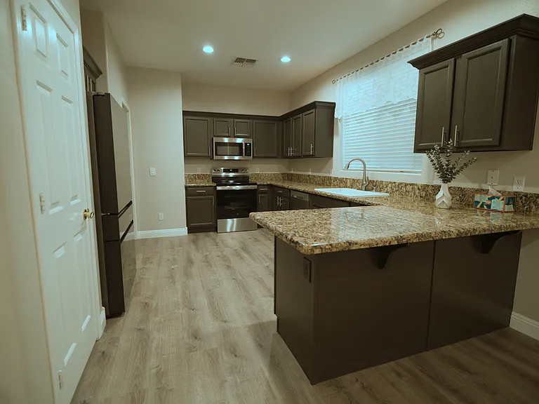 14169 W Desert Hills Dr — Photo 8