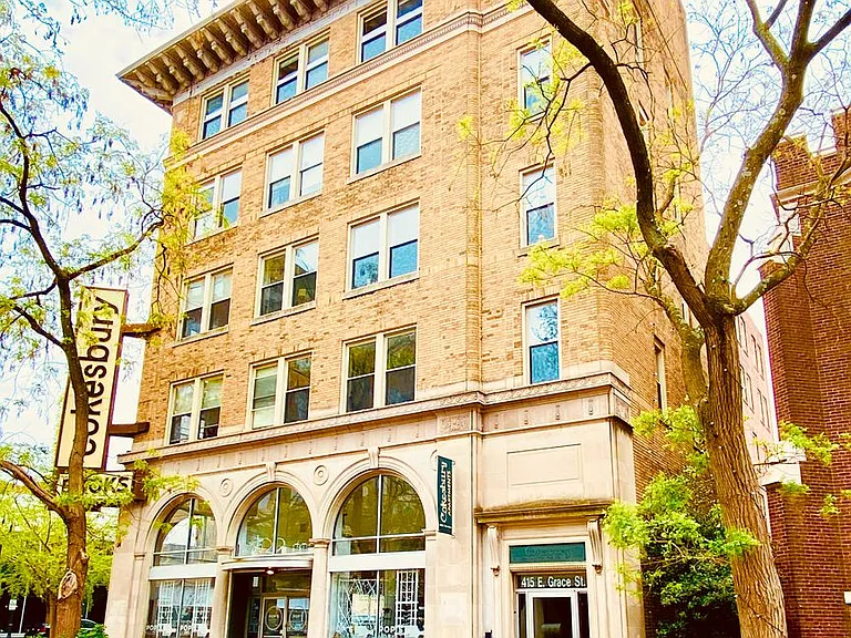 415 E. Grace Street — Photo 13