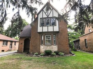 537 N Elmwood Ave, Waukegan, IL