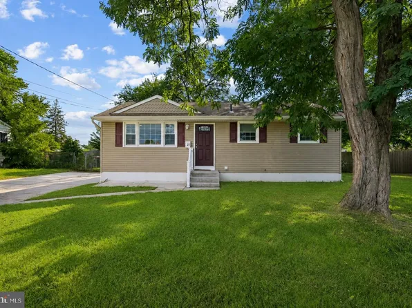 127 Trinity Ave, Blackwood, NJ 08012
