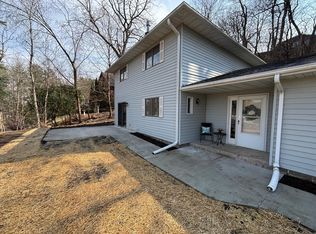 454 E 15th St, Saint Charles, MN 55972