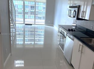 60 SW 13th St APT 2414, Miami, FL 33130