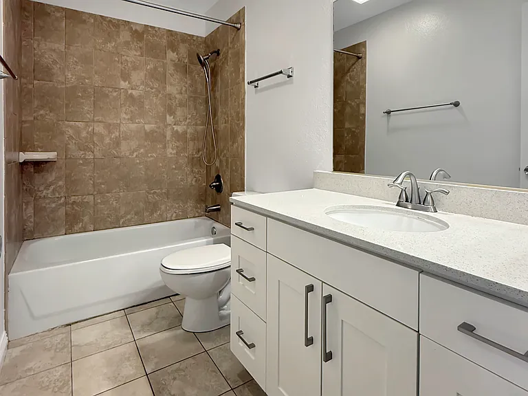 830 N Garfield Ave #A — Photo 17