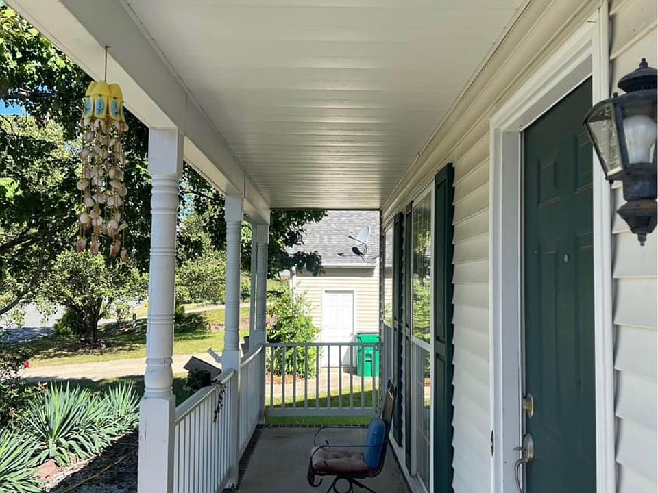 2nd image of 12510 Shelly Pines Dr