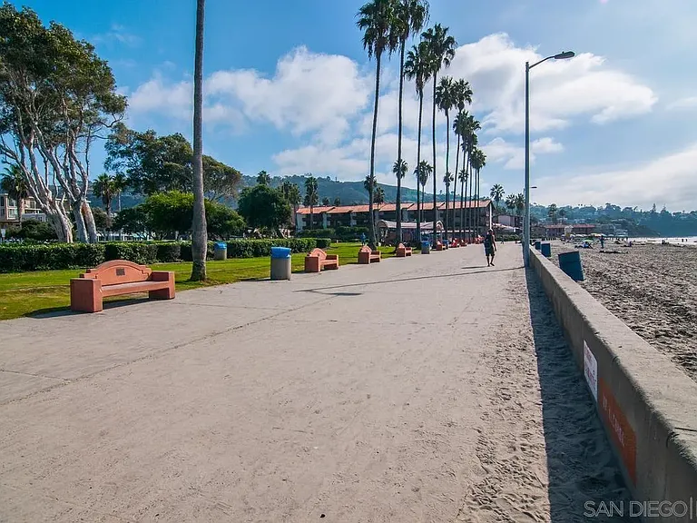 2368 Torrey Pines Rd #61 — Photo 6