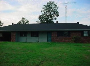 296 Wilson Rd, Camden, TN 38320