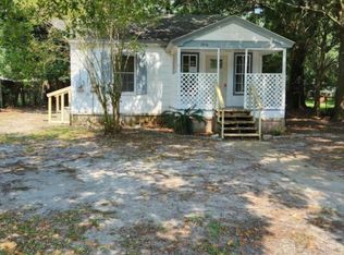 1916 13th St, Pascagoula, MS 39567