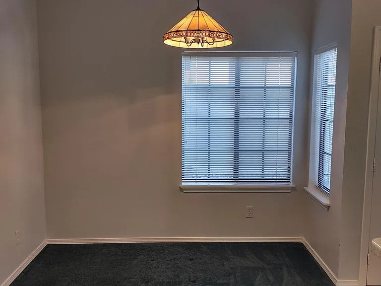 1073 Moon Shadow Ct — Photo 7
